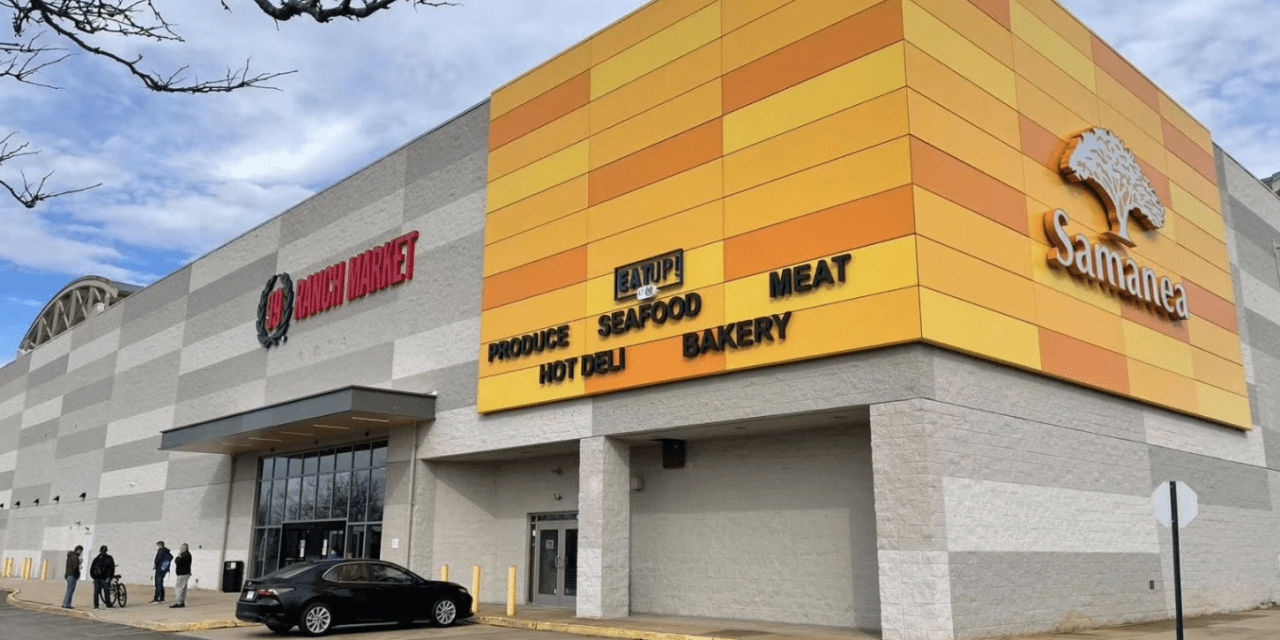 99 Ranch Market opens a new location in a mall in Westbury