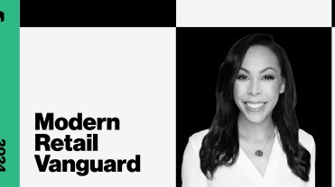 Headshot of Jazmyn Williams, director of brand marketing at the Honey Pot Company.